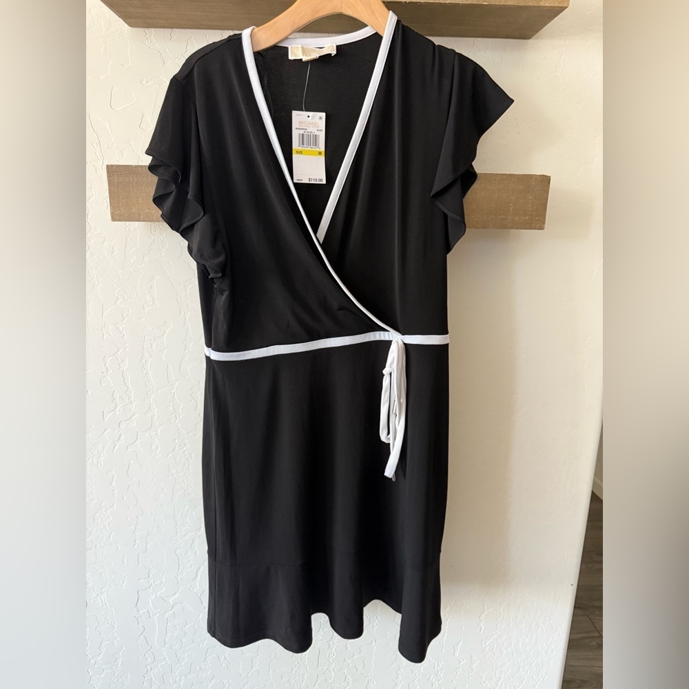 Michael Kors|Black faux Wrap Dress with White Trim,NWT in size medium•••Classic - Picture 12 of 12